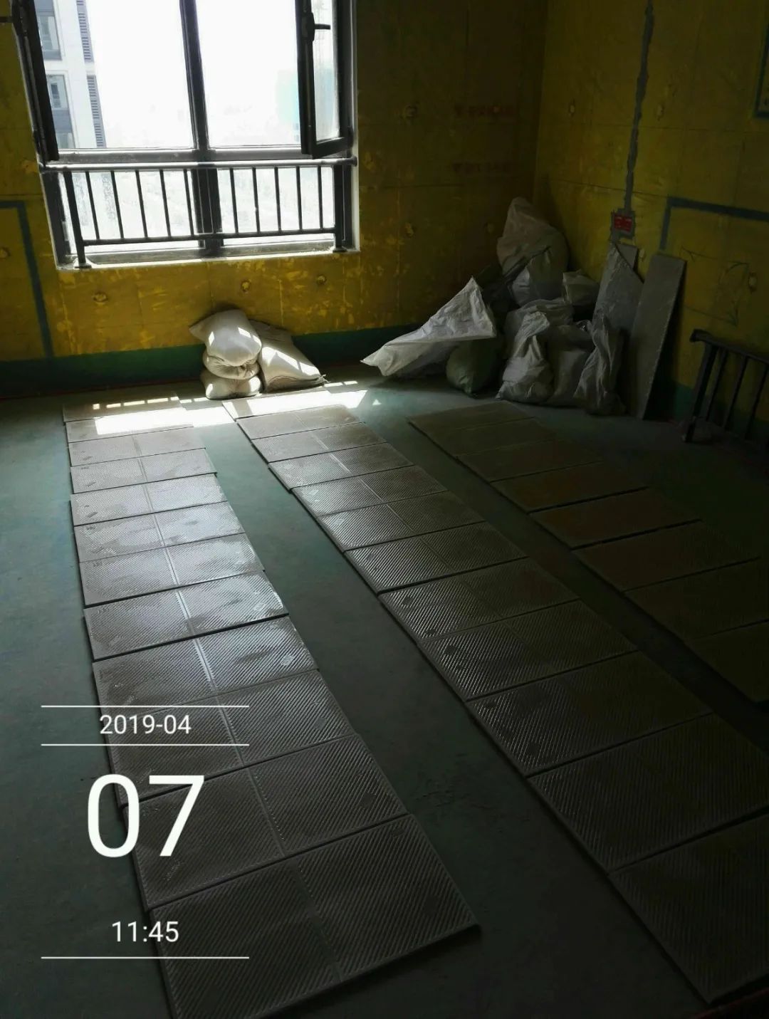 孟憲濤_保利國際社區(qū)115㎡現(xiàn)代北歐--簡潔明亮之家，一人獨居太愜意！30工地一覽